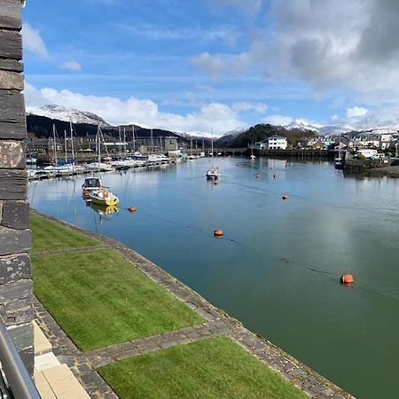 Portmadog, Oakley Wharf Apartment Porthmadog Exterior photo