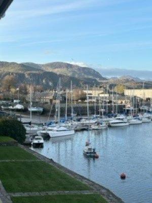 Portmadog, Oakley Wharf Apartment Porthmadog Exterior photo